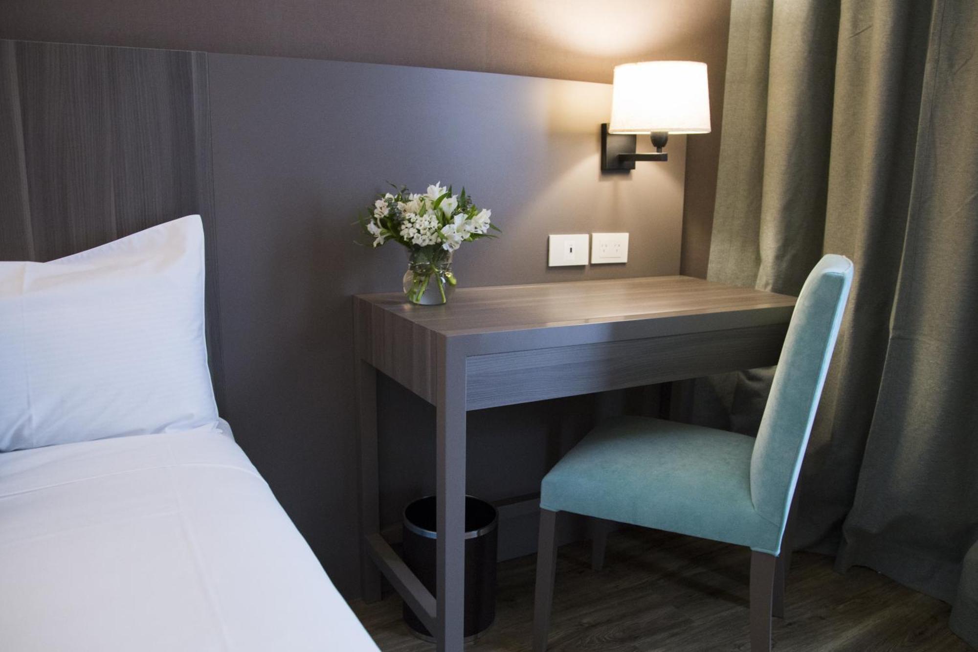Hotel Land Plaza La Plata Luaran gambar