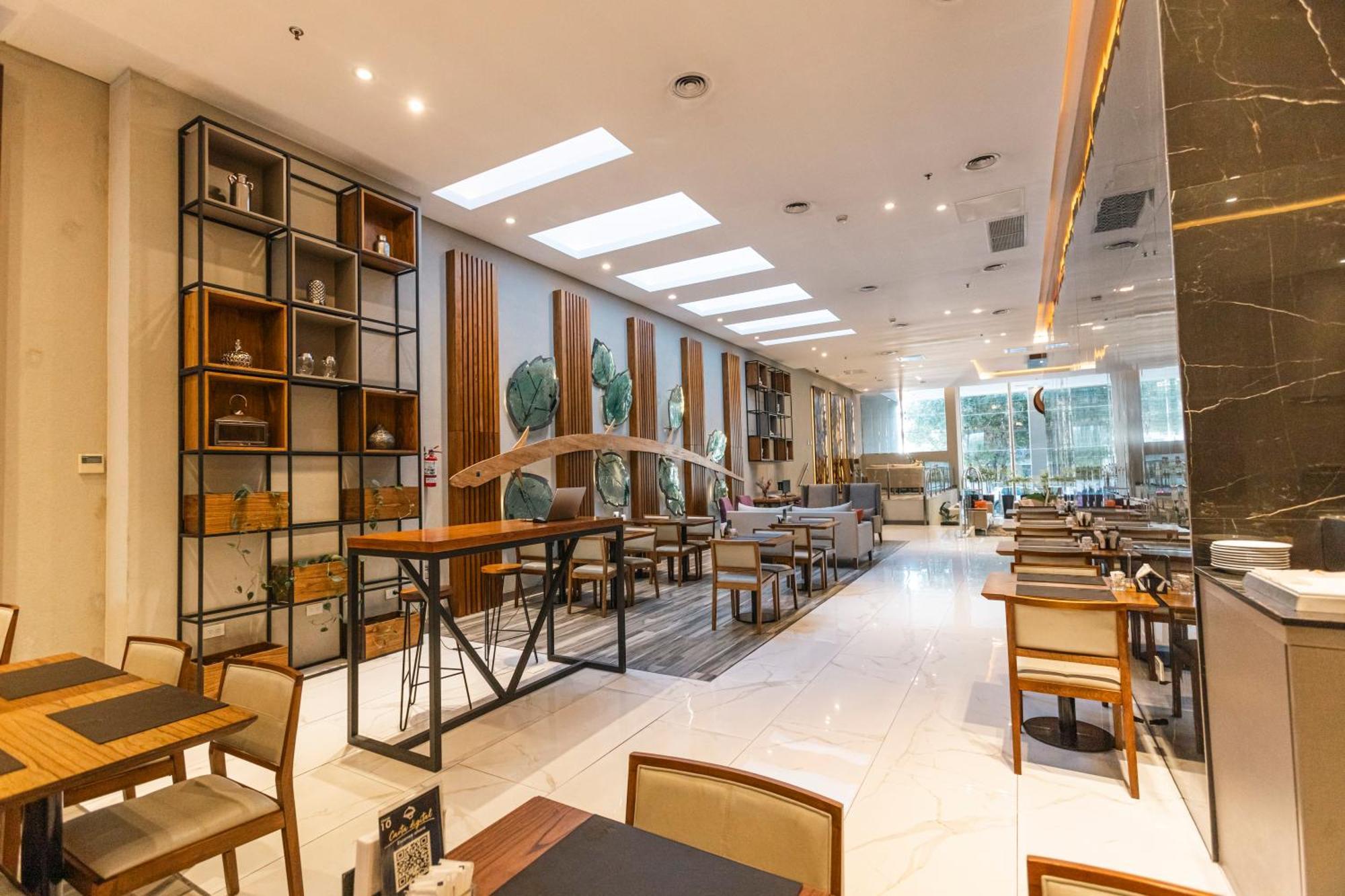 Hotel Land Plaza La Plata Luaran gambar