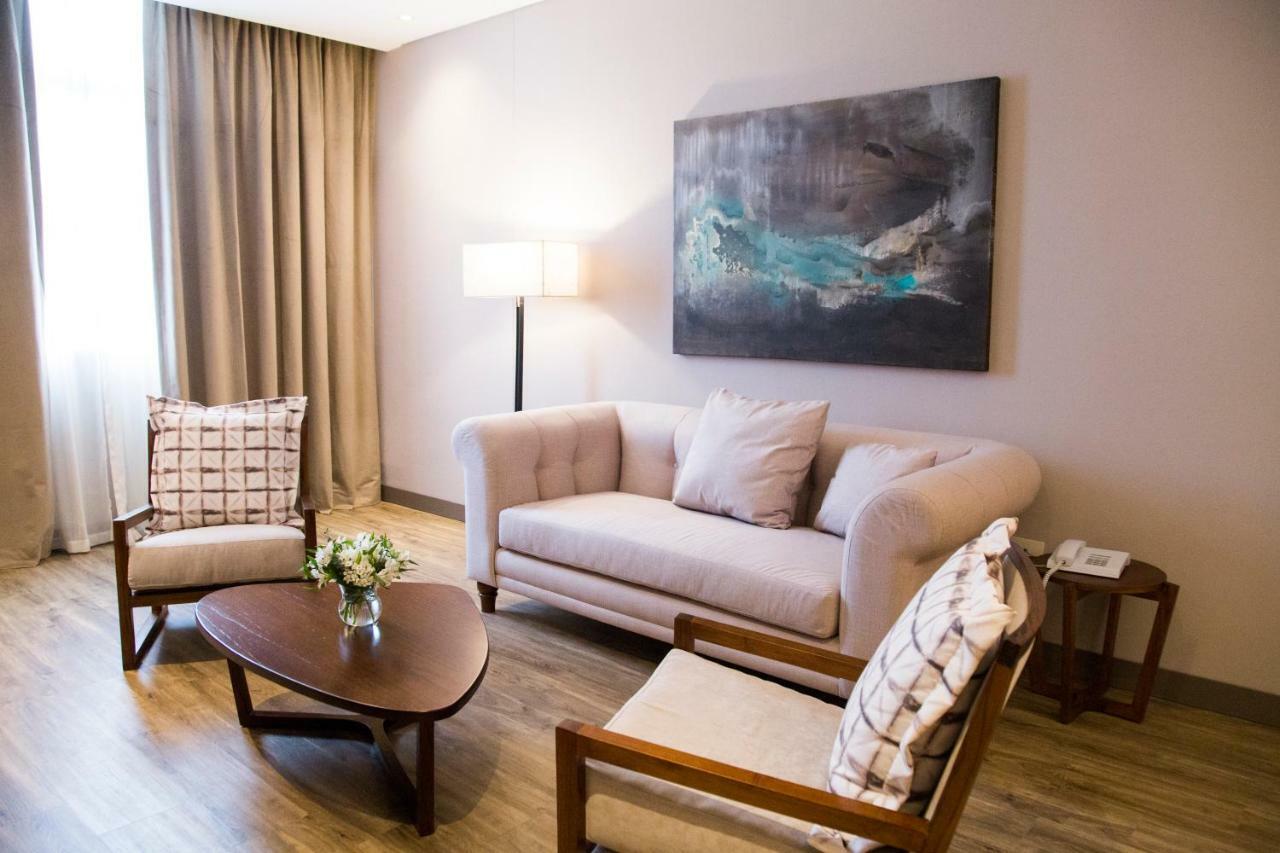 Hotel Land Plaza La Plata Luaran gambar